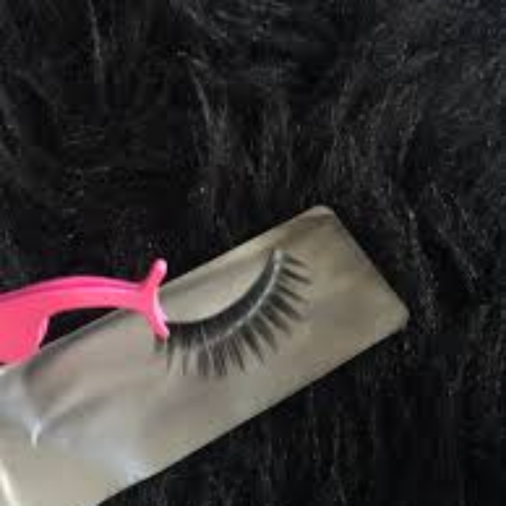 Lash Applicator - Picture 2 of 4